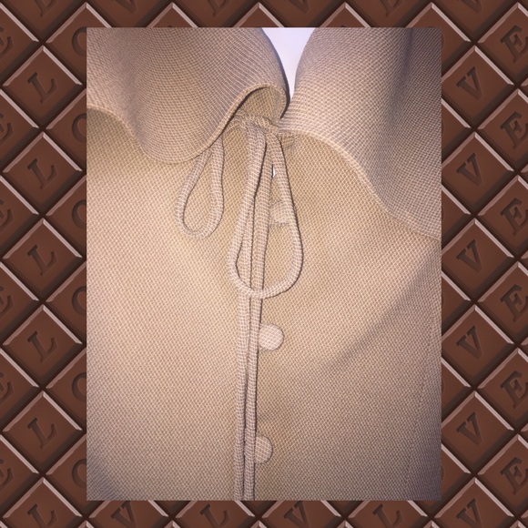 🧥🧣Tahari Blazer with lace up detailed front🧥🧣 - Picture 3 of 8